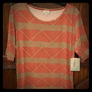 Lularoe gigi top